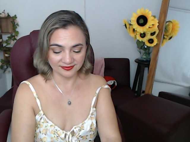 ana-milf live cam on BongaCams