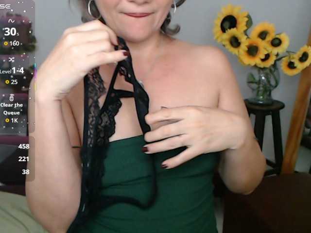 ana-milf live cam on BongaCams