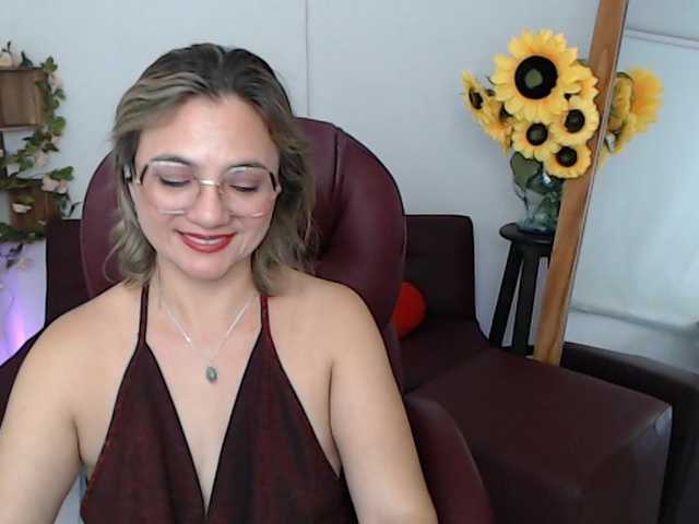 ana-milf live cam on BongaCams