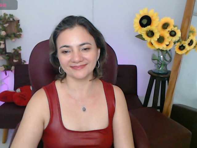 ana-milf live cam preview