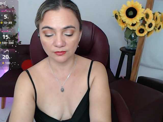ana-milf live cam on BongaCams