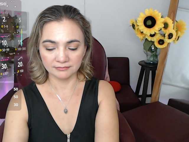 ana-milf live webcam show