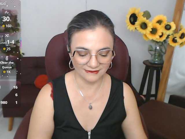 ana-milf live cam on BongaCams