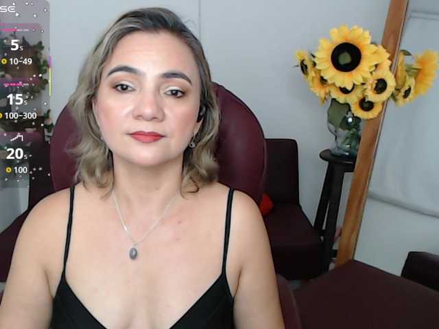 ana-milf live webcam show