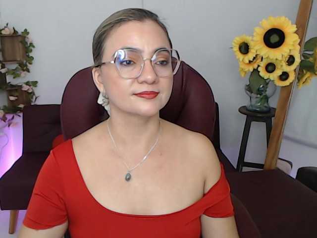 ana-milf live cam on BongaCams