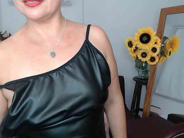 ana-milf webcam