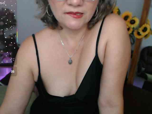 ana-milf webcam
