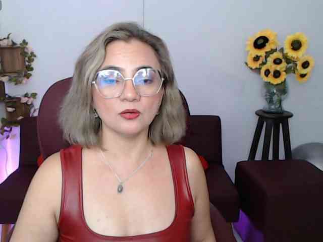 ana-milf webcam
