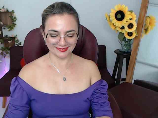ana-milf webcam