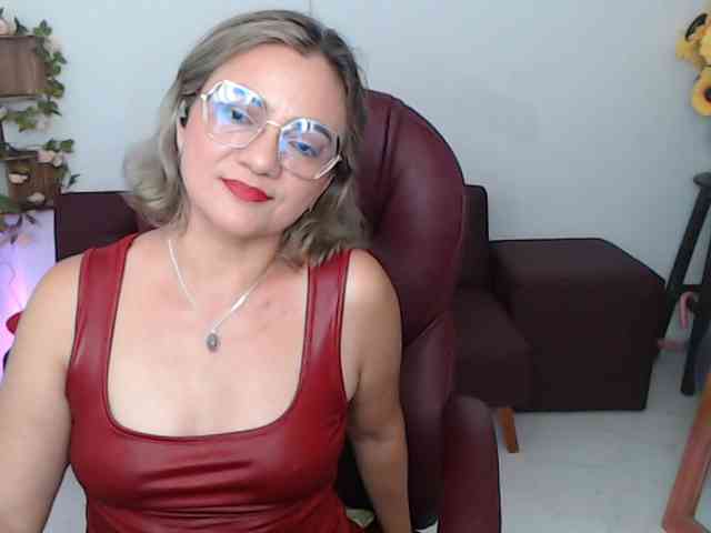 ana-milf webcam