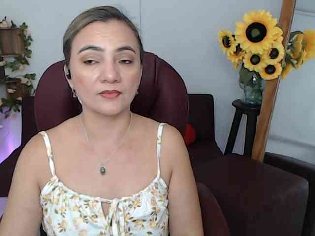 ana-milf webcam