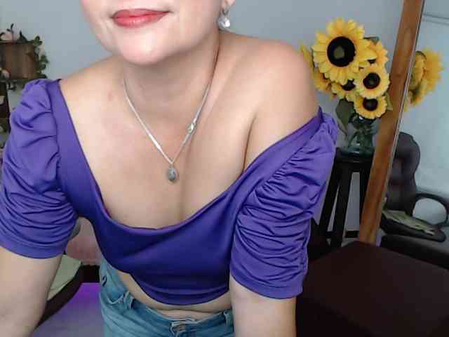 ana-milf webcam