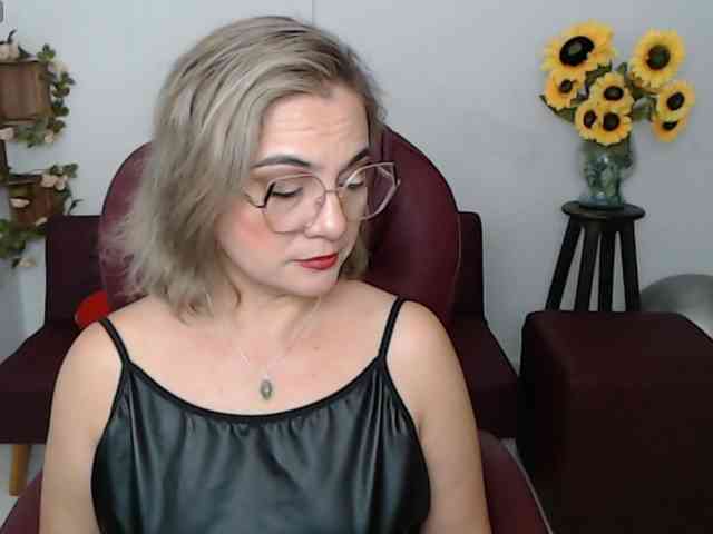 ana-milf
