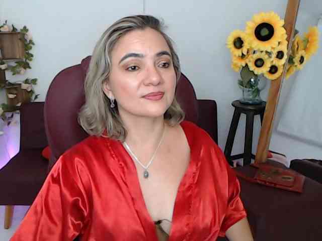 ana-milf webcam