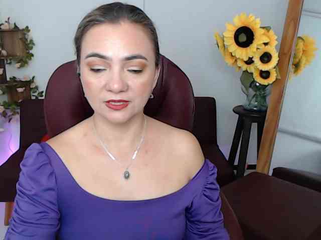 ana-milf webcam