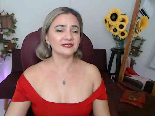 ana-milf