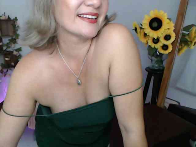 ana-milf webcam