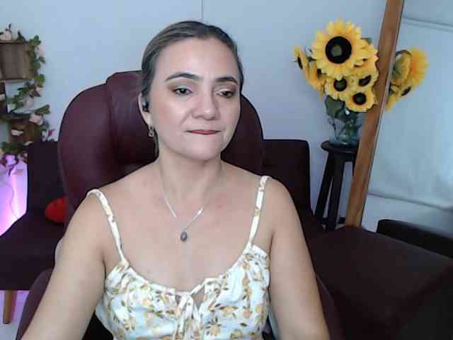 ana-milf webcam