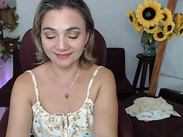 ana-milf webcam