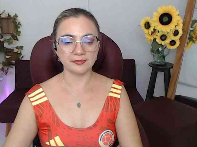 ana-milf webcam