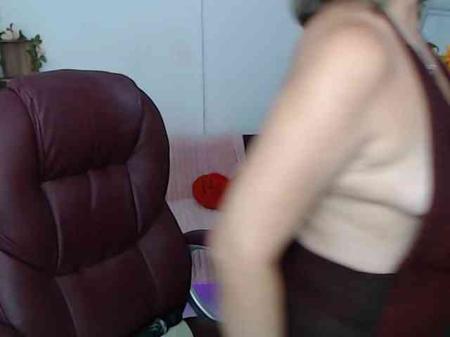 ana-milf webcam