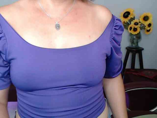 ana-milf