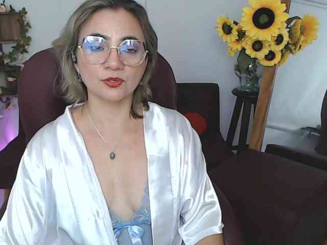 ana-milf webcam