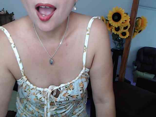 ana-milf webcam