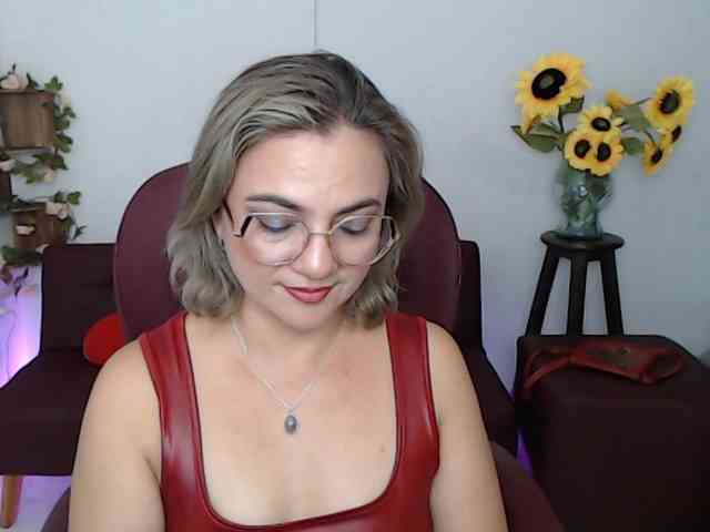 ana-milf webcam