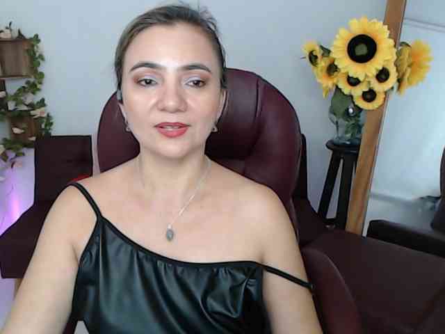 ana-milf webcam