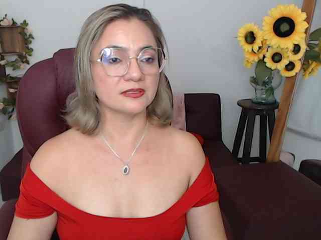 ana-milf webcam
