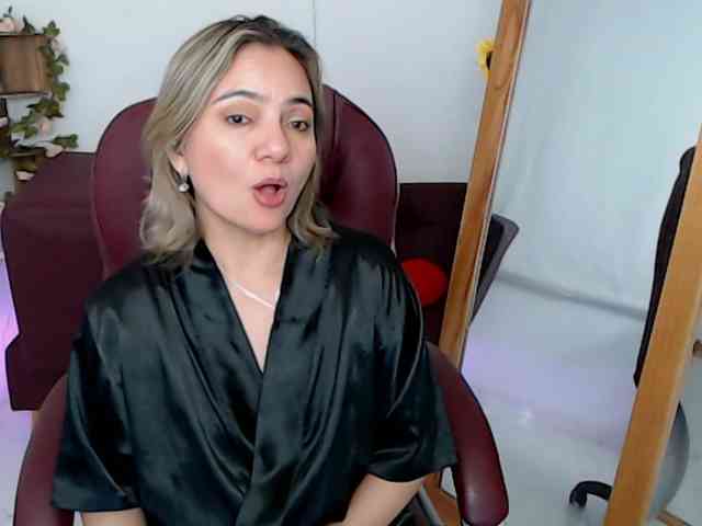 ana-milf