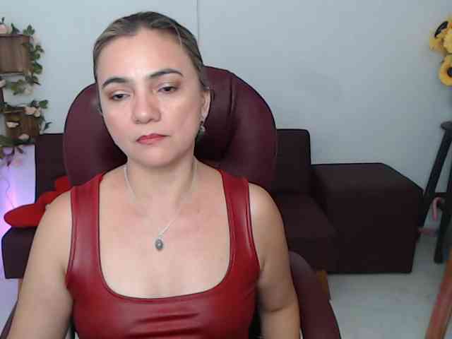 ana-milf webcam