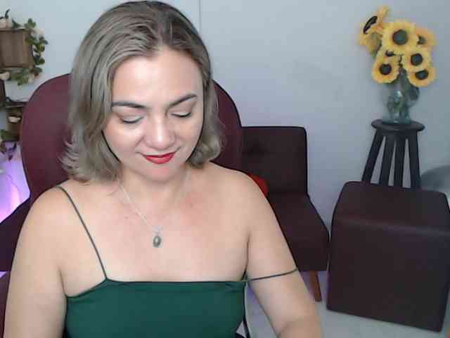 ana-milf webcam