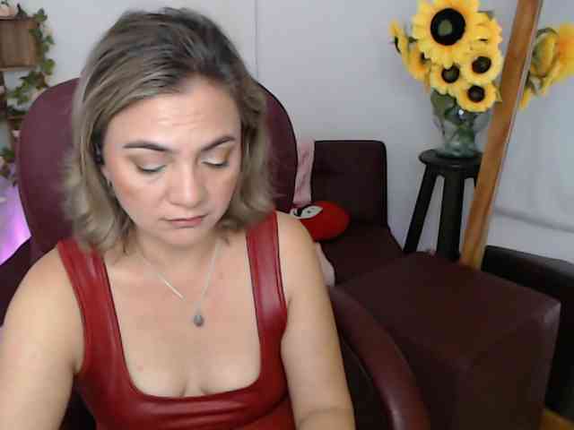 ana-milf webcam