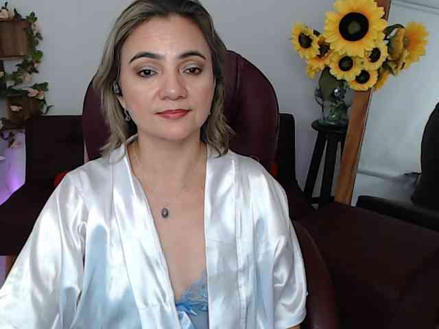 ana-milf