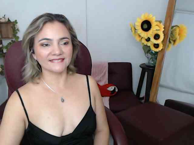 ana-milf webcam