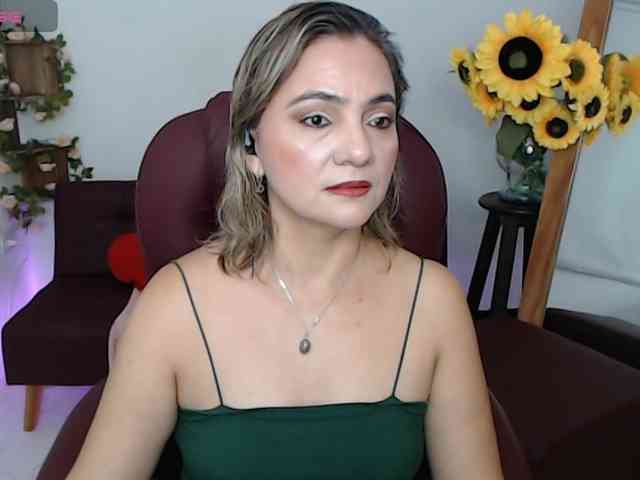 ana-milf