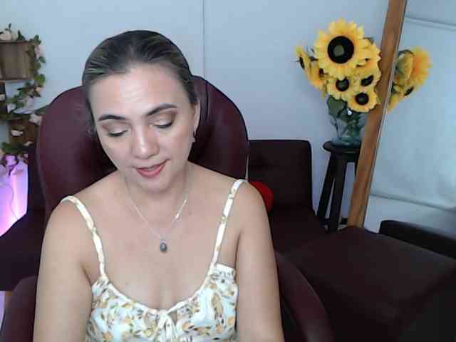 ana-milf webcam