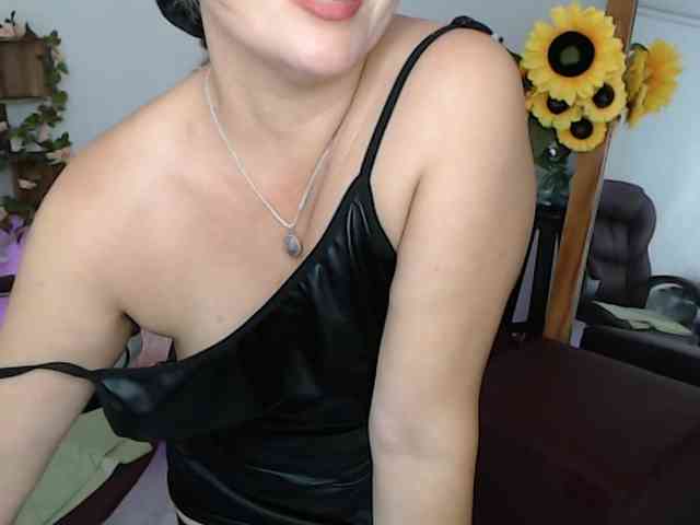 ana-milf webcam