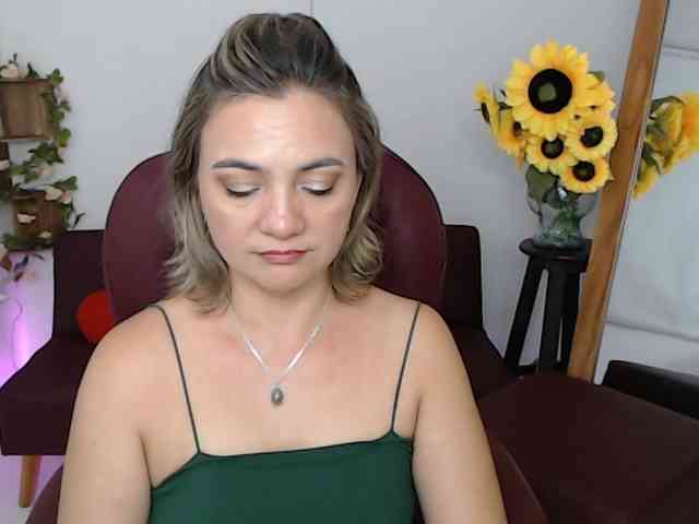 ana-milf