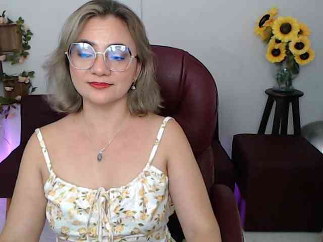 ana-milf webcam