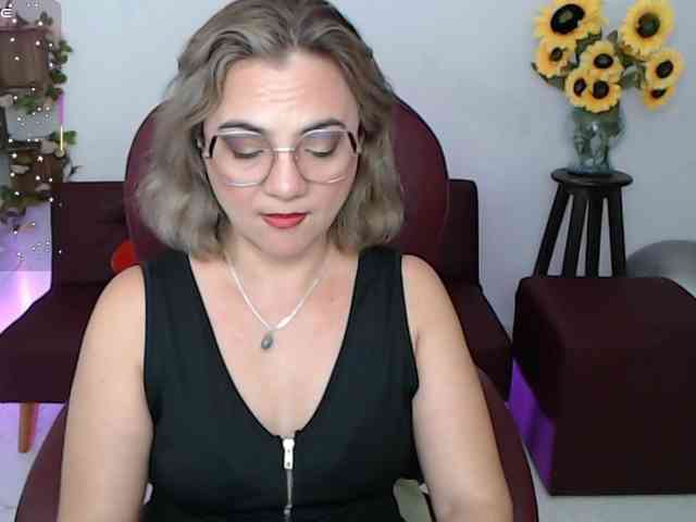 ana-milf
