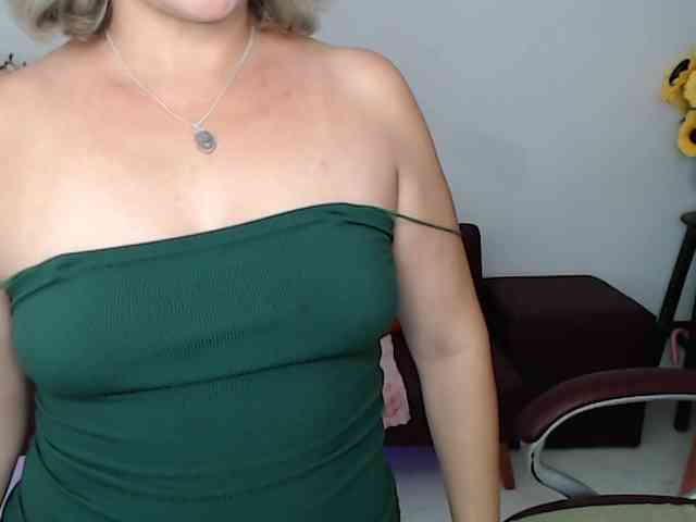 ana-milf