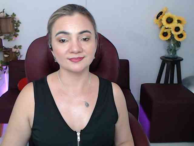 ana-milf webcam