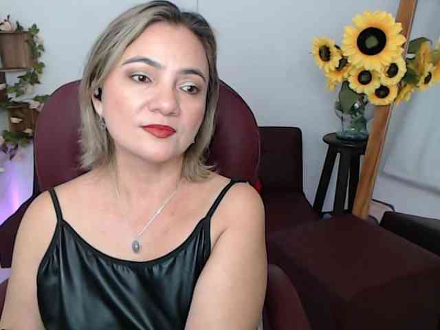 ana-milf