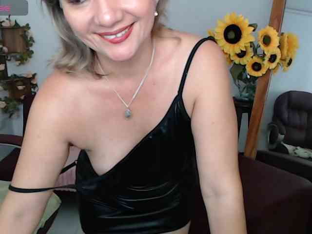 ana-milf webcam
