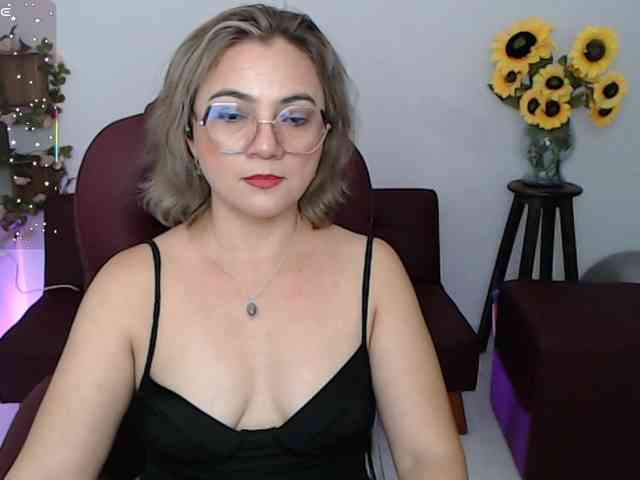 ana-milf webcam