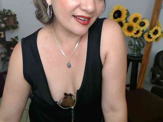 ana-milf