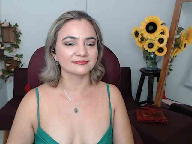 ana-milf webcam